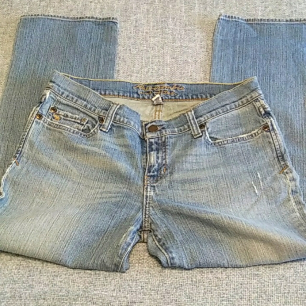 Vintage Abercrombie and Fitch cropped jeans,  VGUC